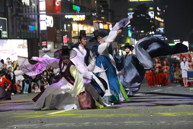 클릭 시 팝업